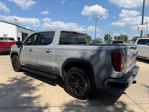 Used 2024 GMC Sierra 1500 Elevation w/ Elevation Premium Package AWD/4WD image 6