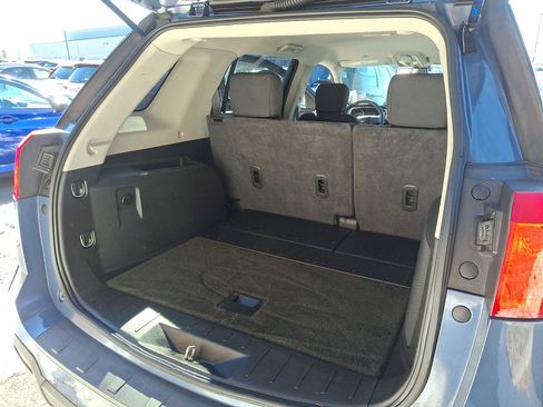 Used 2011 GMC Terrain SLE image 27