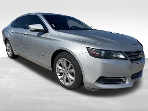 Used 2018 Chevrolet Impala LT image 4