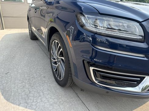 Used 2020 Lincoln Nautilus Reserve w/ Equipment Group 201A AWD/4WD image 11