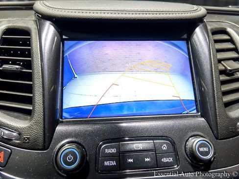 Used 2017 Chevrolet Impala LT w/ Convenience Package image 21