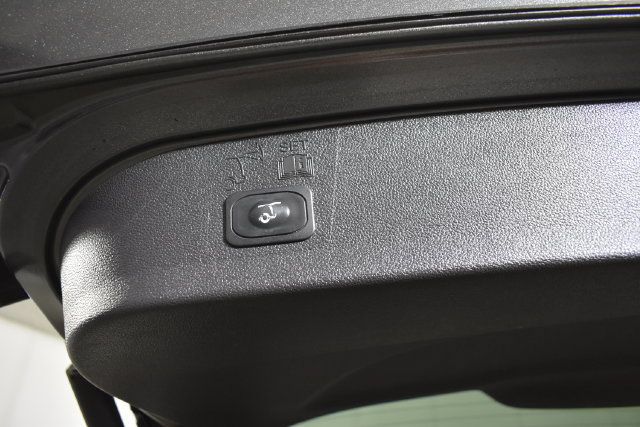 Used 2019 Ford Escape SEL AWD/4WD image 29