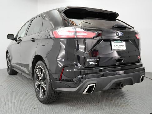Used 2019 Ford Edge ST w/ Convenience Package image 7