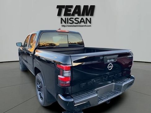 New 2026 Nissan Frontier SV w/ Tow Package AWD/4WD image 4