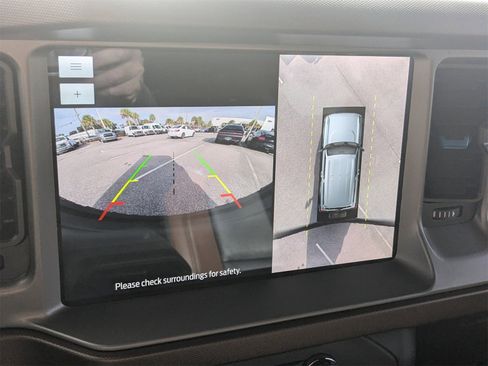 Used 2022 Ford Bronco Outer Banks image 23