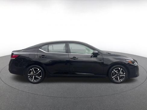 Used 2024 Nissan Sentra SV image 16