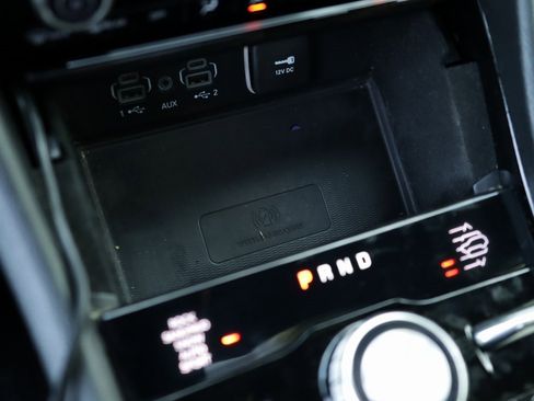 Used 2022 Jeep Grand Cherokee Overland w/ Luxury Tech Group IV image 20