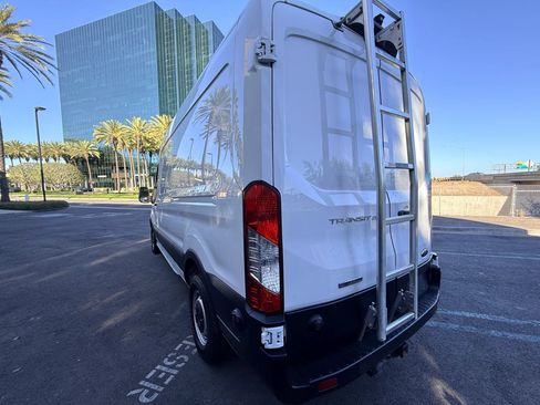 Used 2019 Ford Transit 250 148 Medium Roof RWD image 3
