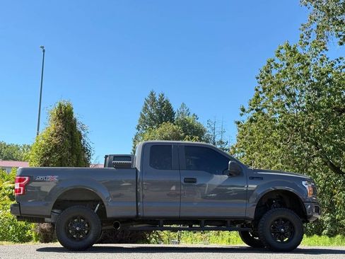 Used 2018 Ford F150 XL w/ Equipment Group 101A Mid AWD/4WD image 3