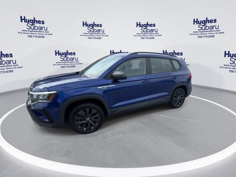 Used 2023 Volkswagen Taos S FWD image 6