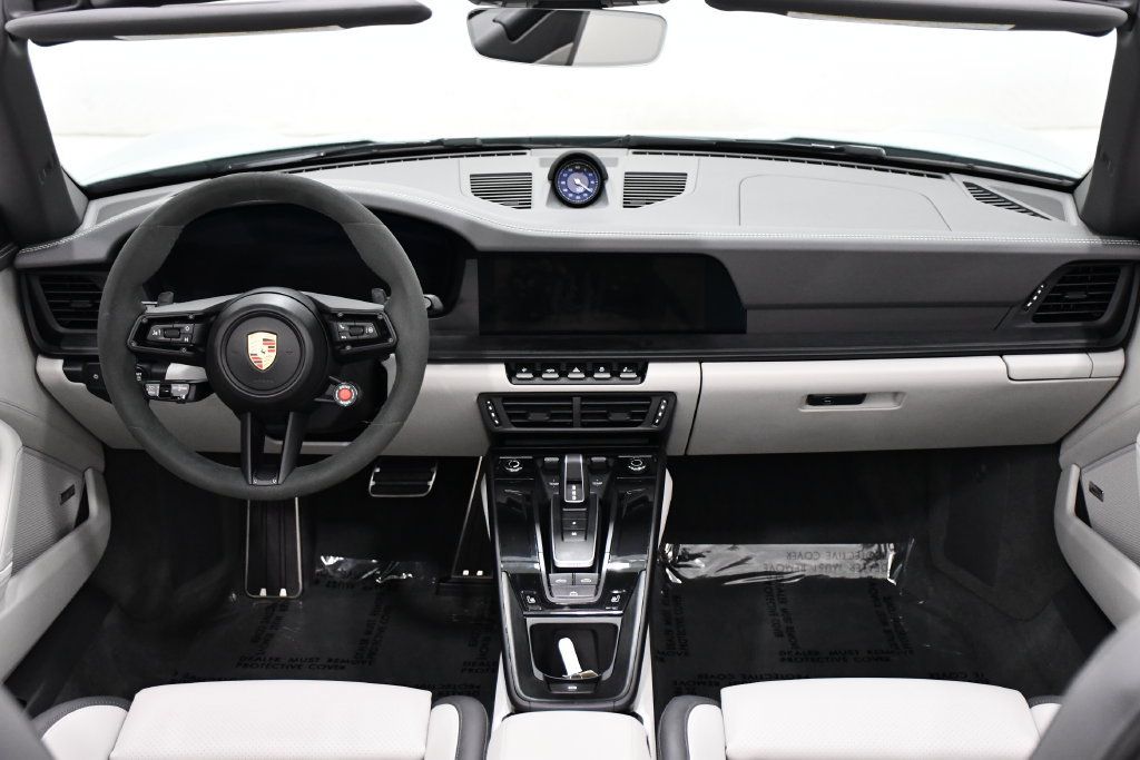 Used 2026 Porsche 911 Carrera GTS RWD image 8