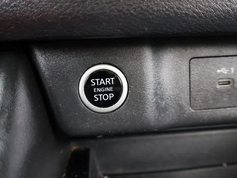 Used 2021 Nissan Rogue SL w/ Premium Package AWD/4WD image 30