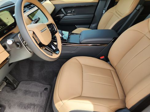New 2025 Land Rover Range Rover Sport Dynamic SE image 12