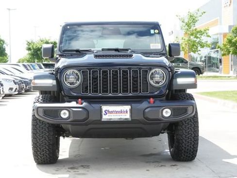 New 2026 Jeep Wrangler Unlimited Rubicon AWD/4WD image 2