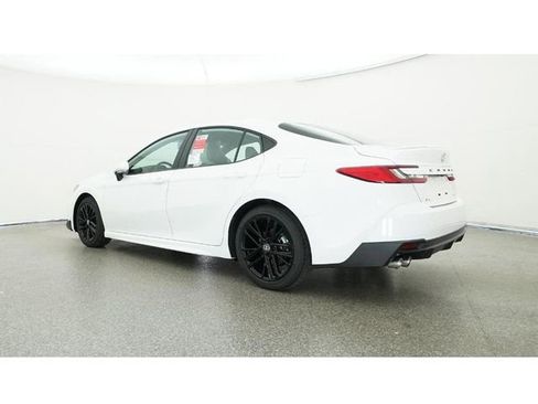 New 2026 Toyota Camry SE image 21