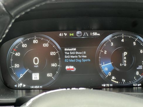 Used 2017 Volvo S90 T6 Momentum w/ Vision Package image 25