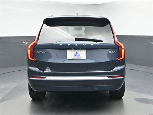 New 2026 Volvo XC90 B6 Ultra image 7