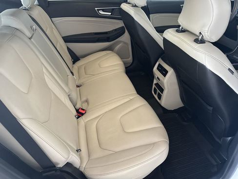 Used 2019 Ford Edge Titanium w/ Equipment Group 301A image 34