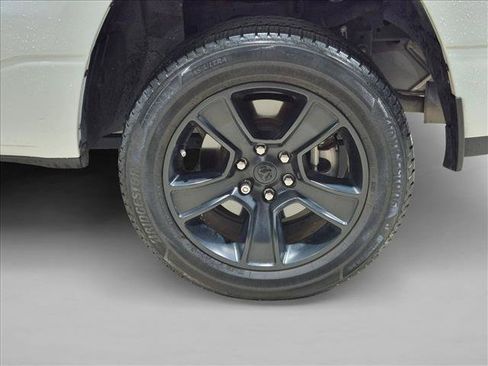 Used 2023 RAM 1500 Big Horn RWD image 6