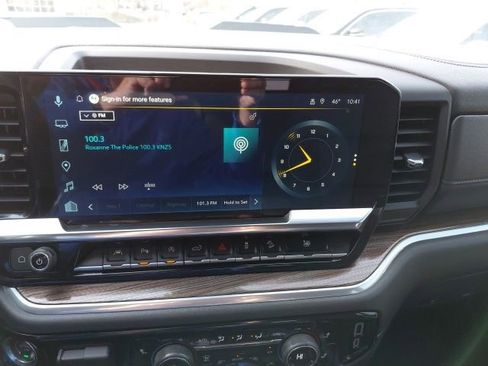 Used 2025 Chevrolet Silverado 1500 LT Trail Boss w/ LT Trail Boss Premium Package image 15