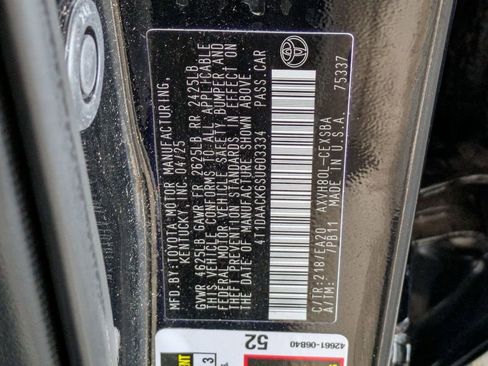 Used 2025 Toyota Camry SE image 32