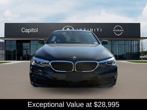 Used 2020 BMW 530e image 2