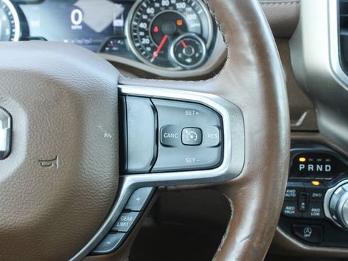 Used 2019 RAM 1500 Laramie AWD/4WD image 28