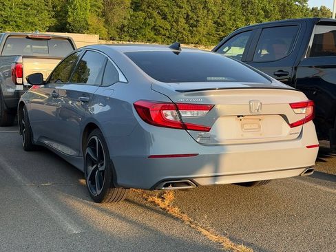 Used 2021 Honda Accord Sport image 4