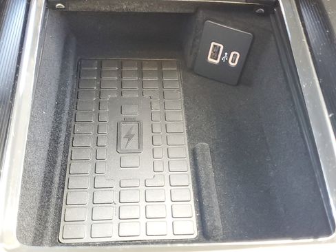 New 2026 Lincoln Corsair Reserve image 23