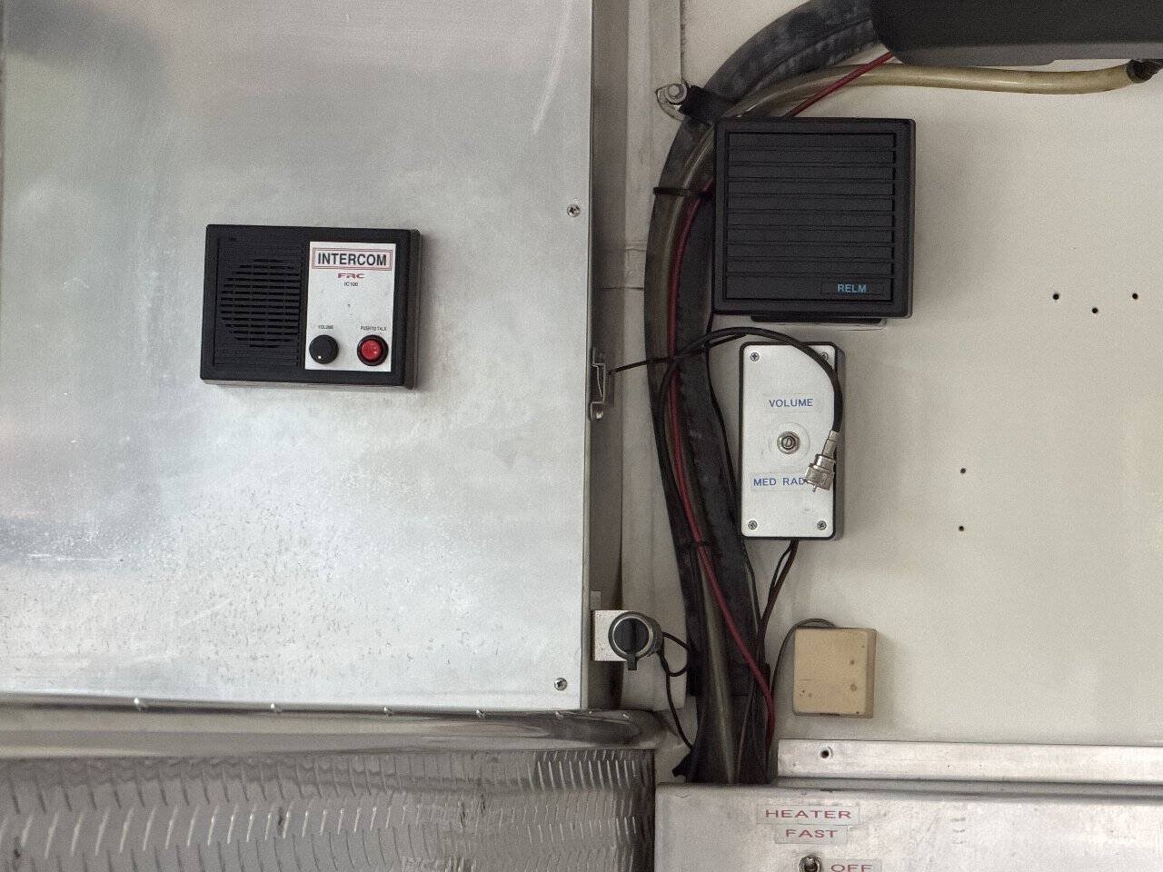 Used 1999 Ford F450 4x4 Regular Cab Super Duty image 50