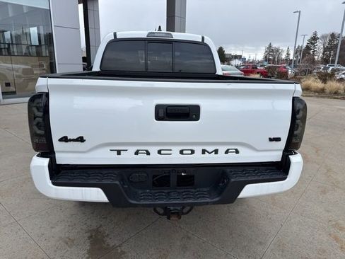 Used 2023 Toyota Tacoma SR image 6
