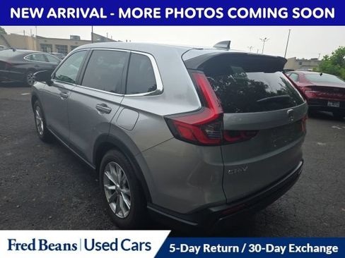 Used 2024 Honda CR-V EX image 8