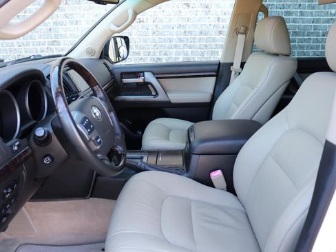 Used 2008 Toyota Land Cruiser image 52