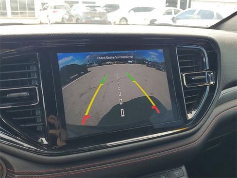 Used 2024 Dodge Durango GT image 29