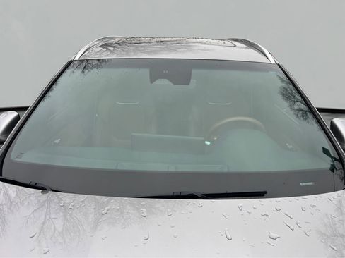 Used 2022 Genesis GV70 2.5T w/ Advanced Package image 20