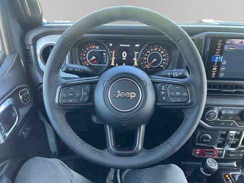 New 2026 Jeep Gladiator Sport AWD/4WD image 12