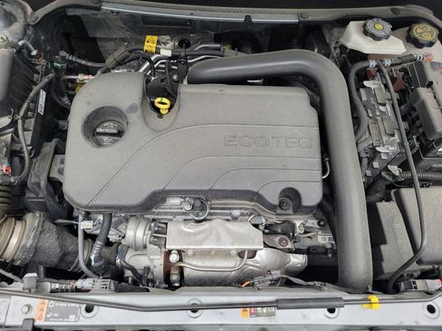 Used 2023 Chevrolet Equinox LT FWD image 30