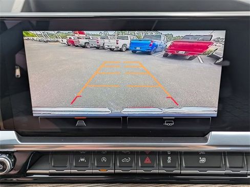 Used 2024 GMC Sierra 1500 Elevation image 21