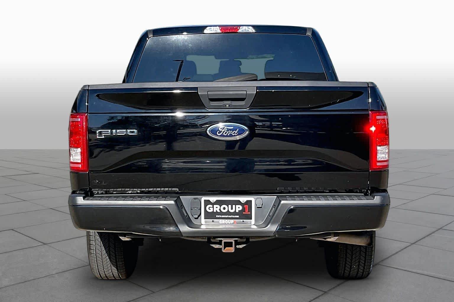 Used 2017 Ford F150 XL w/ Equipment Group 101A Mid AWD/4WD image 5