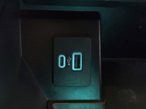 Used 2021 Ford F150 Lariat w/ Equipment Group 502A High image 37