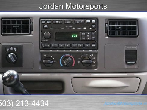 Used 2001 Ford F350 XLT image 85