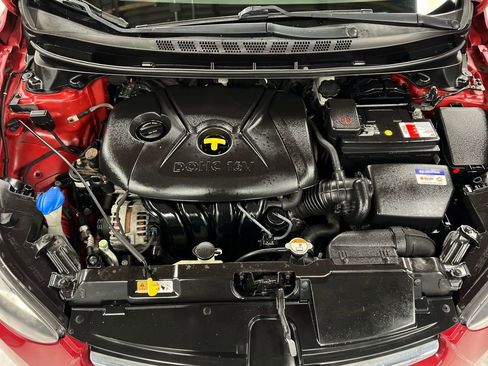 Used 2015 Hyundai Elantra SE w/ Option Group 03 image 32