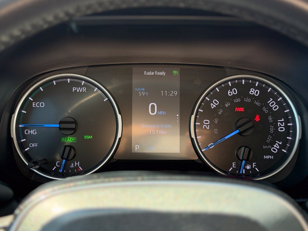 Used 2021 Toyota RAV4 XLE Premium AWD/4WD image 14