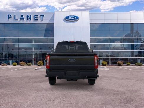 New 2026 Ford F250 Lariat w/ Black Appearance Package AWD/4WD image 6
