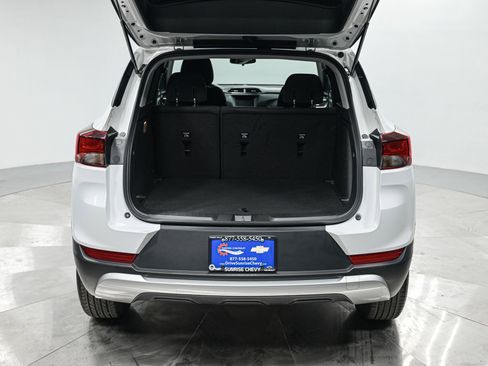 Used 2023 Chevrolet TrailBlazer LT FWD image 6