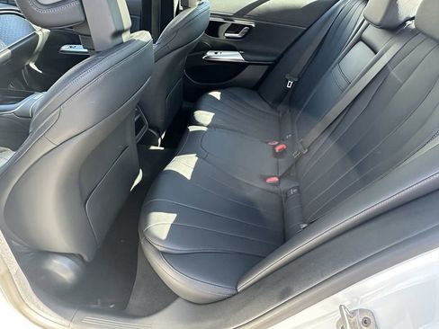 Certified 2025 Mercedes-Benz E 350 4MATIC Sedan image 24