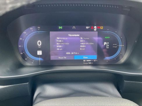 Used 2023 Volvo C40 P8 Recharge Ultimate w/ Protection Package Premier image 23