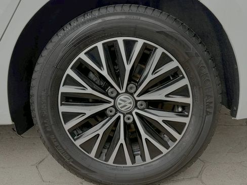 Used 2019 Volkswagen Jetta SEL FWD image 47