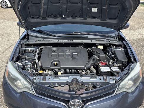 Used 2015 Toyota Corolla LE image 12