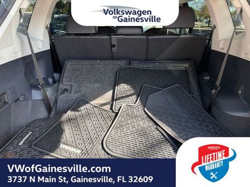 Used 2021 Volkswagen Tiguan SE FWD image 7